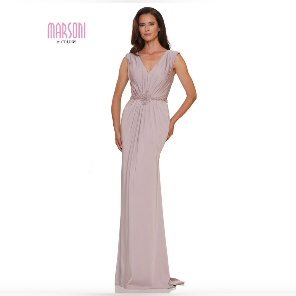 Pink Sleeveless V-Neck Maxi Gown for Weddings